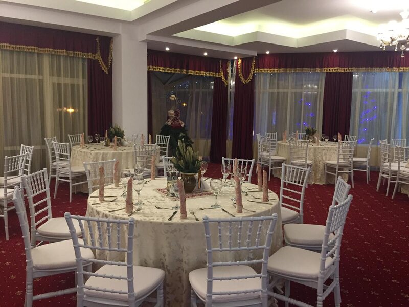 Predeal, Trei Brazi-  vand sau inchiriez Hotel Andy Grand 4 stele,